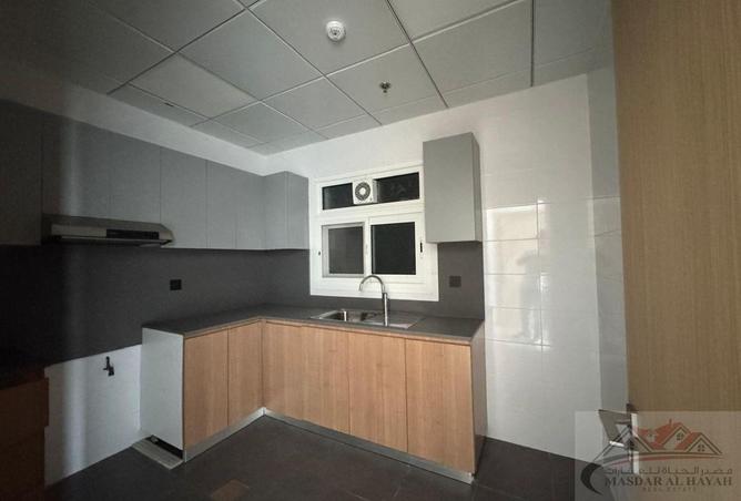 142416799 - Property Image 3
