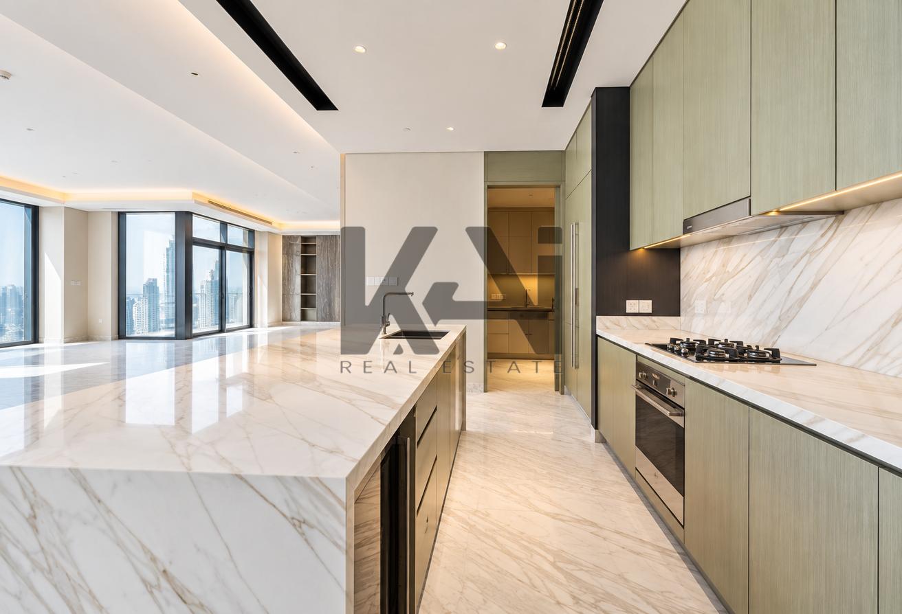 High Floor | Burj & Fountain View | Premium photo 12