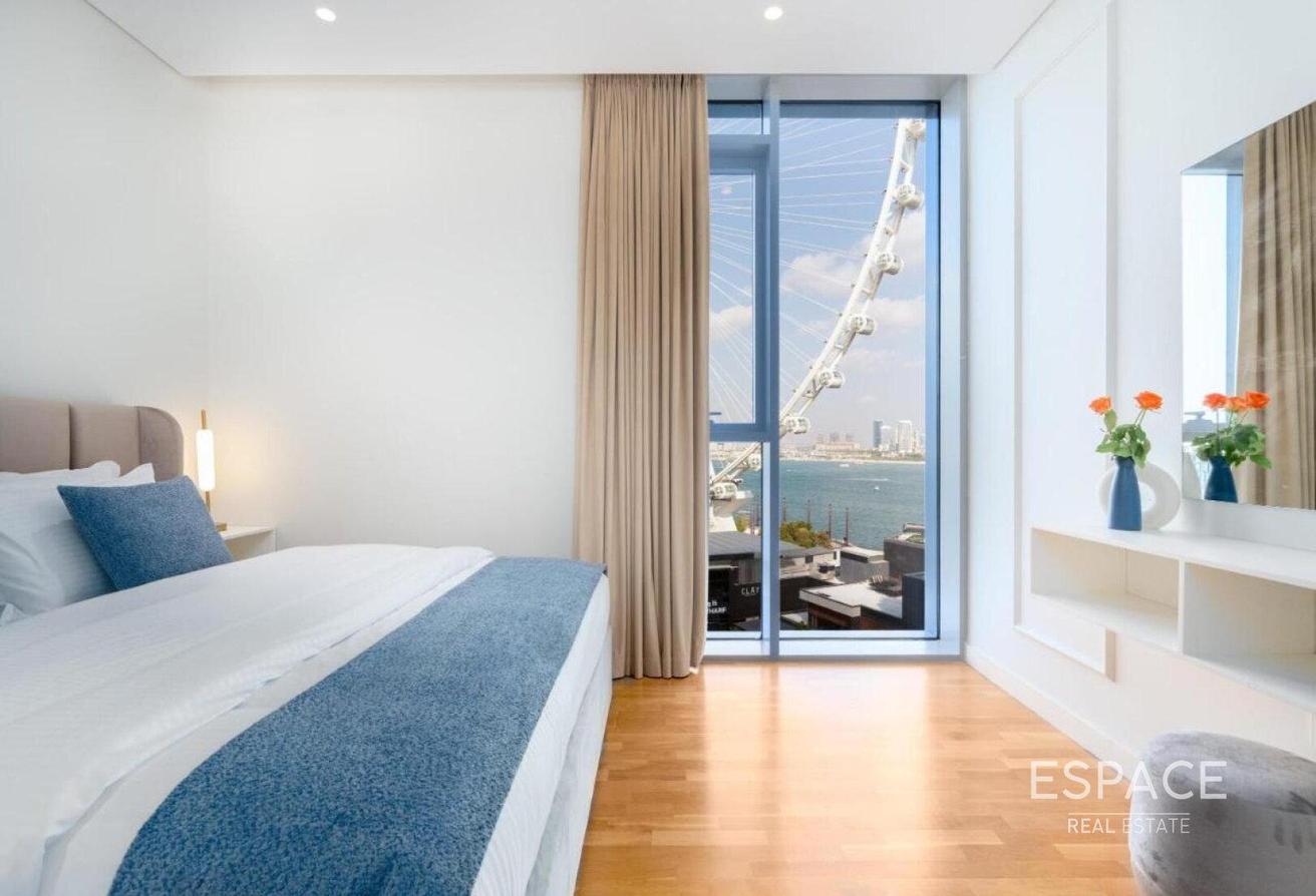 Vacant | Dubai Eye View | Furnished photo 10