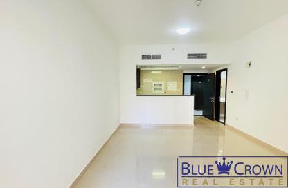 Apartment - Studio - 1 for rent in Royal JVC Building - District 10 - Jumeirah Village Circle - Dubai