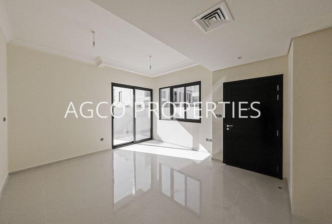 83650057 - Property Image 2