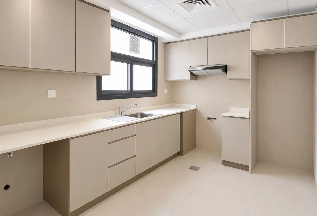 166085568 - Property Main Image