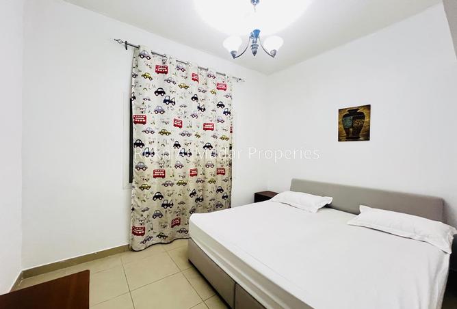 2BHK LIMITED UNITS FULLyy FURNISHED SWIMMING POOL photo 3