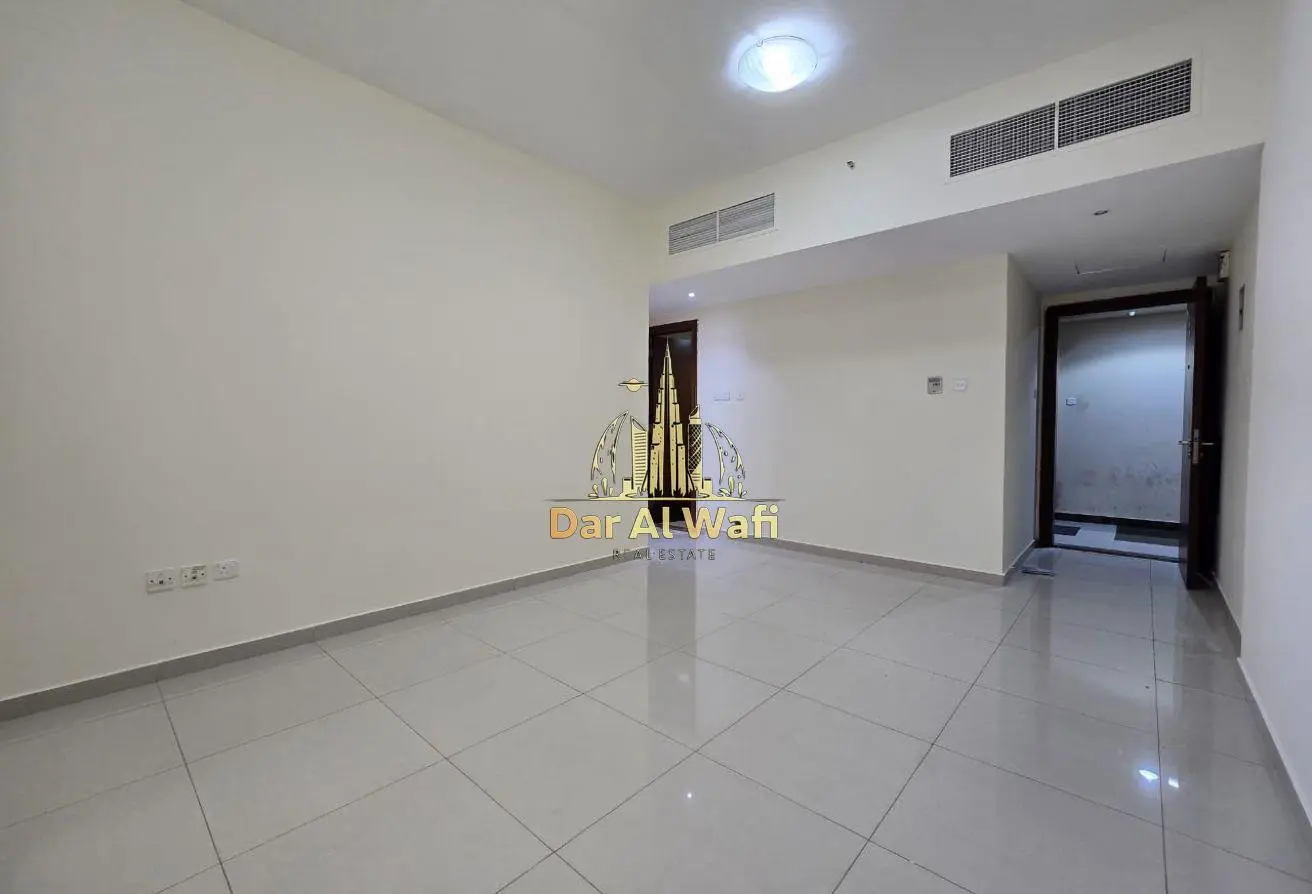 165031100 - Property Main Image