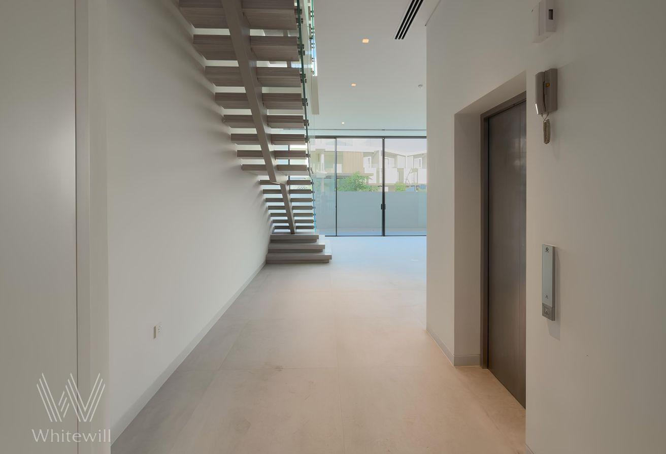 Brand New | Spacious Layout | Unfurnished photo 6