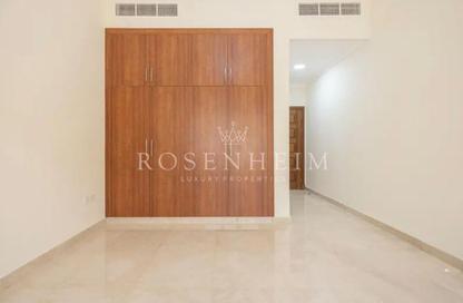 Villa - 6 Bedrooms - 7 Bathrooms for rent in Nad Al Sheba 4 - Nad Al Sheba - Dubai Villa - 6 Bedrooms - 7 Bathrooms for rent in Nad Al Sheba 4 - Nad Al Sheba - Dubai