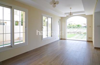 Villa - 2 Bedrooms - 3 Bathrooms for rent in Springs 10 - The Springs - Dubai Villa - 2 Bedrooms - 3 Bathrooms for rent in Springs 10 - The Springs - Dubai