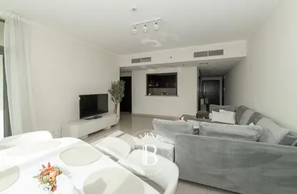 Apartment - 2 Bedrooms - 2 Bathrooms for rent in The Links West Tower - The Links - The Views - Dubai