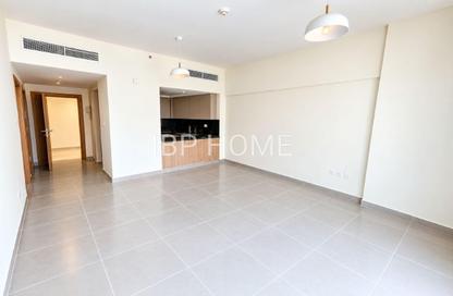 Apartment - 1 - 2 for rent in Green View 1 - Green View - Barsha Heights (Tecom) - Dubai
