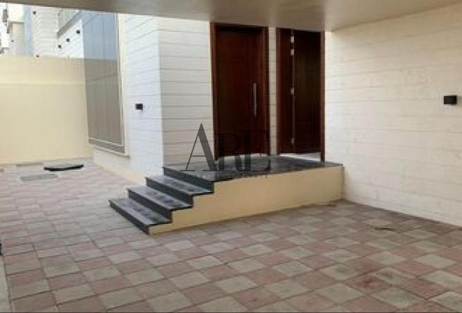 80248551 - Property Image 2