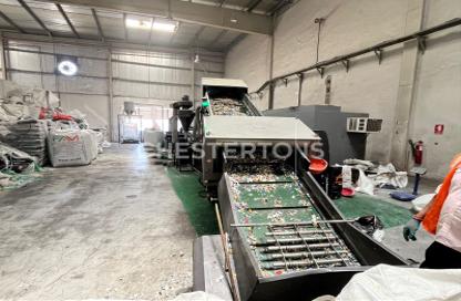 Warehouse - Studio for rent in Freezone South - Jebel Ali Freezone - Jebel Ali - Dubai