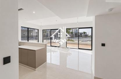 Townhouse - 3 Bedrooms - 4 Bathrooms for rent in Falcon Island North - Falcon Island - Al Hamra Village - Ras Al Khaimah Townhouse - 3 Bedrooms - 4 Bathrooms for rent in Falcon Island North - Falcon Island - Al Hamra Village - Ras Al Khaimah