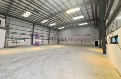 Warehouse - Studio for rent in Dubai Investment Park 1 (DIP 1) - Dubai Investment Park (DIP) - Dubai