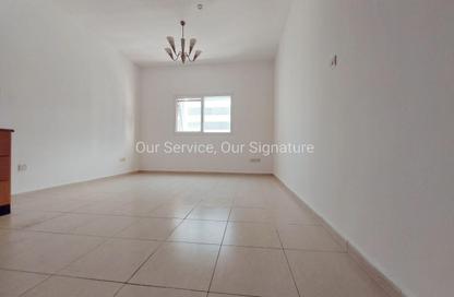 Apartment - Studio - 1 for rent in New Al Taawun Road - Al Taawun - Sharjah