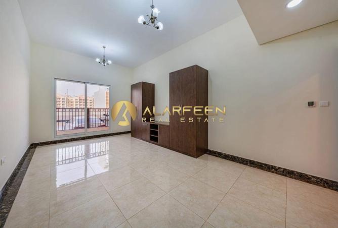121117154 - Property Image 2