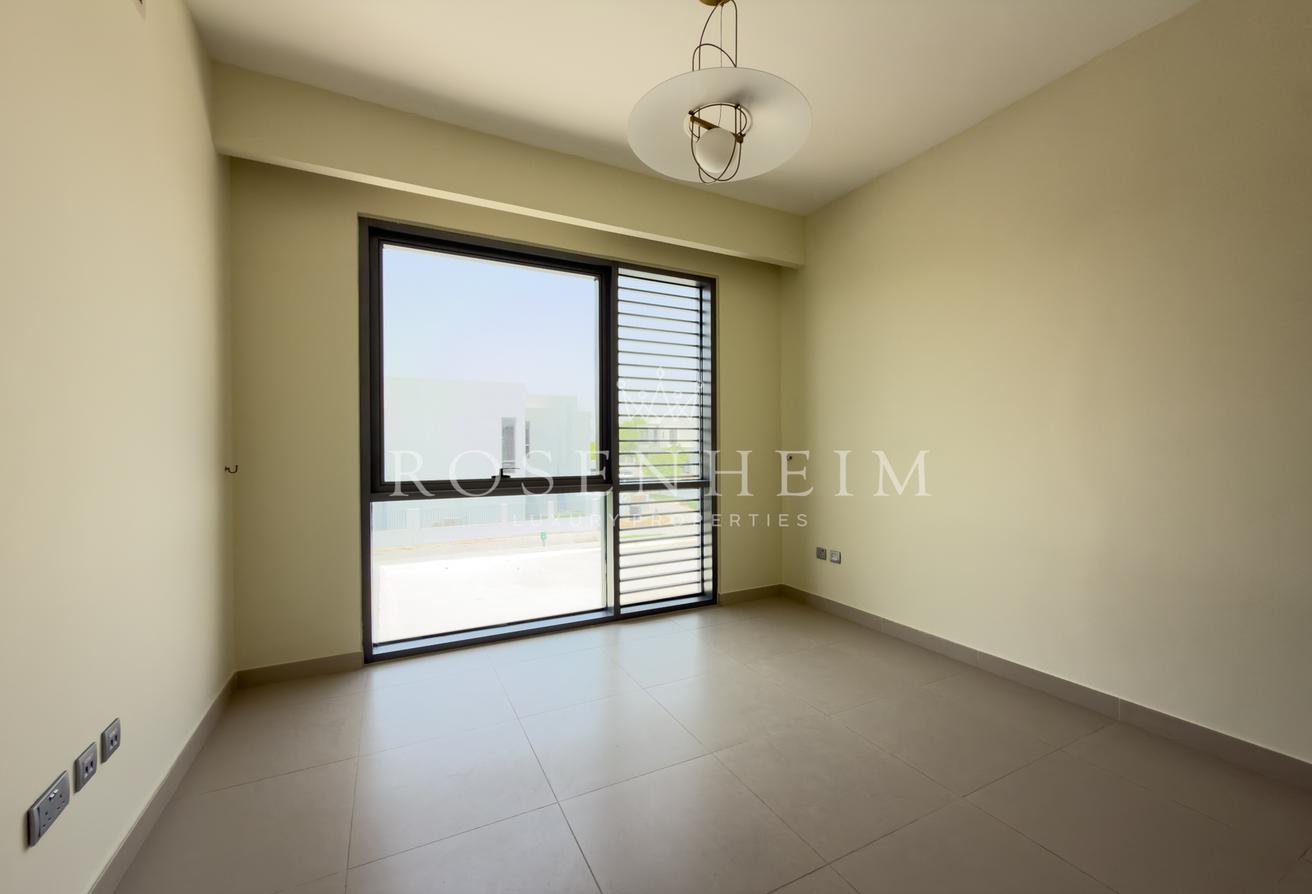 Close To Amenities | Available Now | On Green Belt photo 12