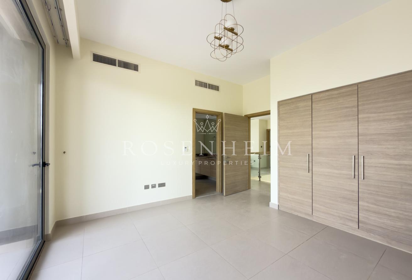 Close To Amenities | Available Now | On Green Belt photo 10