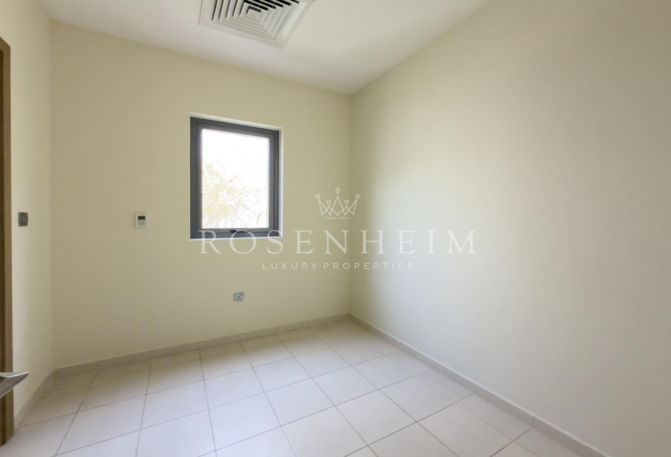 Close To Amenities | Available Now | On Green Belt photo 6