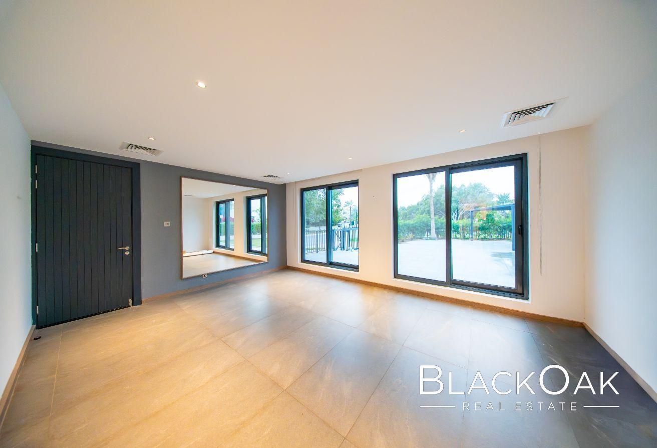 Skyline Views | Extended 4BR Villa | Exclusive photo 14