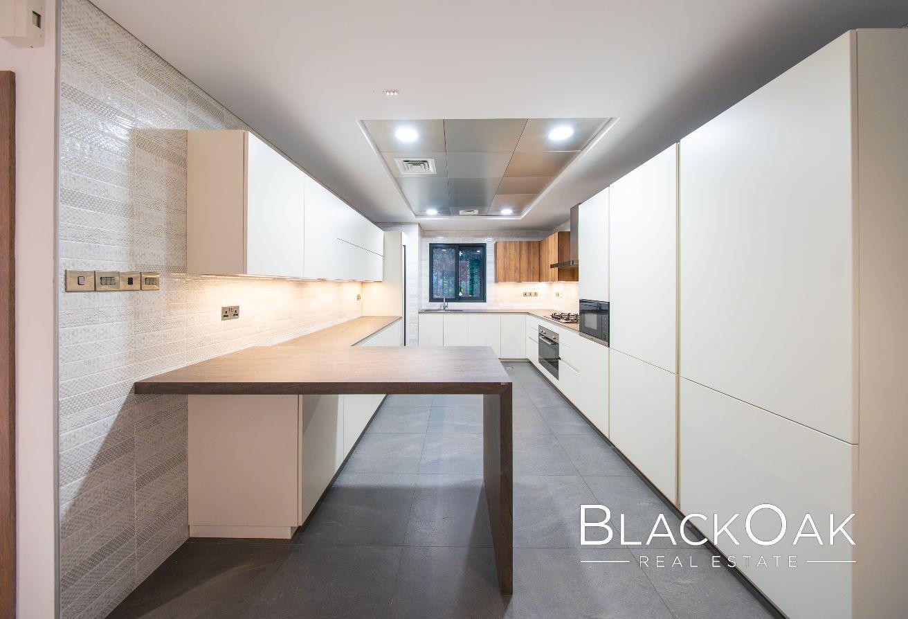 Skyline Views | Extended 4BR Villa | Exclusive photo 12