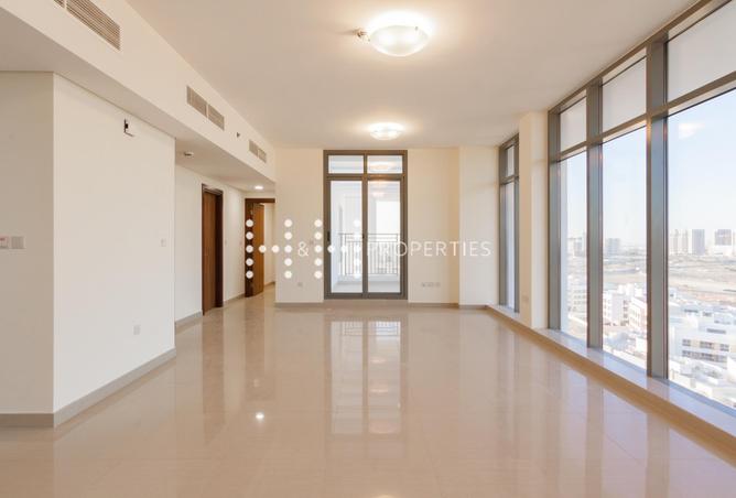 136104368 - Property Main Image