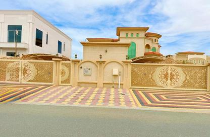 Villa - 5 Bedrooms - 7 Bathrooms for rent in Al Hooshi Villas - Hoshi - Al Badie - Sharjah