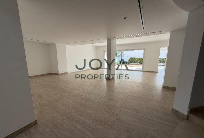 71128832 - صورة العقار 2