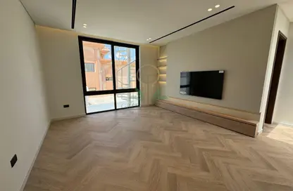Villa - 5 Bedrooms - 6 Bathrooms for rent in Umm Suqeim 2 Villas - Umm Suqeim 2 - Umm Suqeim - Dubai