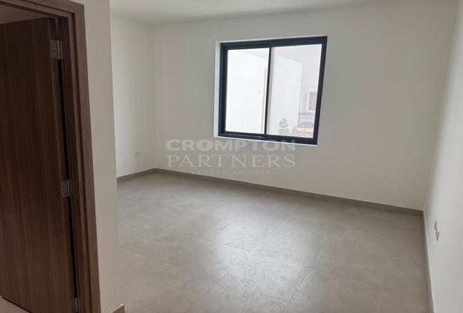 142839610 - Property Image 3