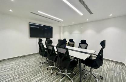Office Space - Studio - 4 for rent in Hamdan Street - Abu Dhabi