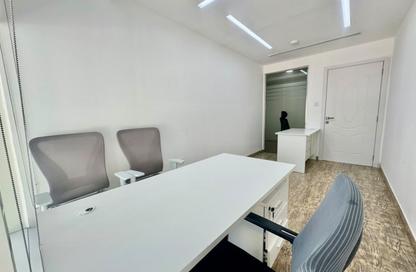 Office Space - Studio - 4 for rent in Hamdan Street - Abu Dhabi Office Space - Studio - 4 for rent in Hamdan Street - Abu Dhabi