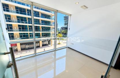 Office Space - Studio - 1 for rent in Bay Square Building 7 - Bay Square - Business Bay - Dubai
