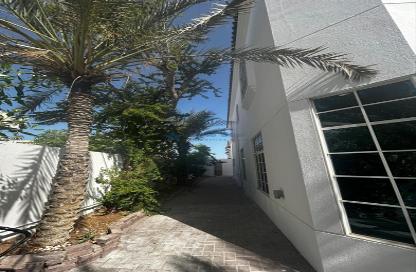 Villa - 4 - 4 for rent in Jumeirah 3 Villas - Jumeirah 3 - Jumeirah - Dubai