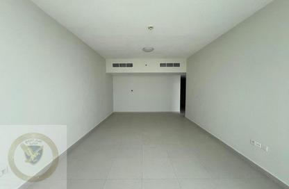 Apartment - 2 Bedrooms - 3 Bathrooms for rent in Al Khan Corniche - Al Khan - Sharjah