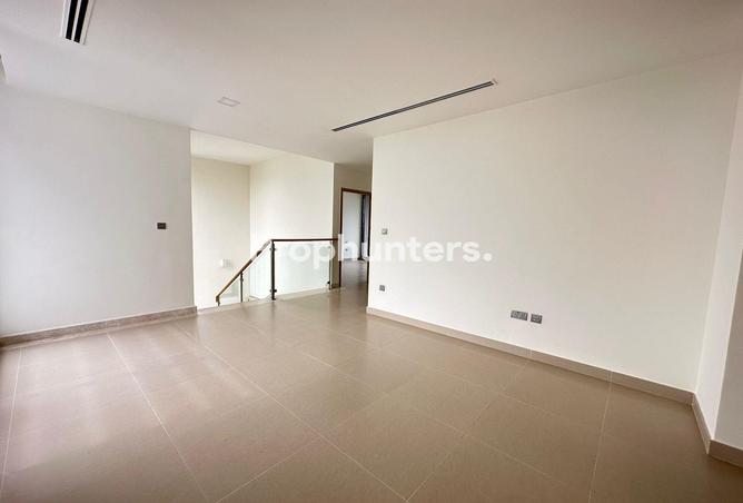 84084260 - Property Image 2