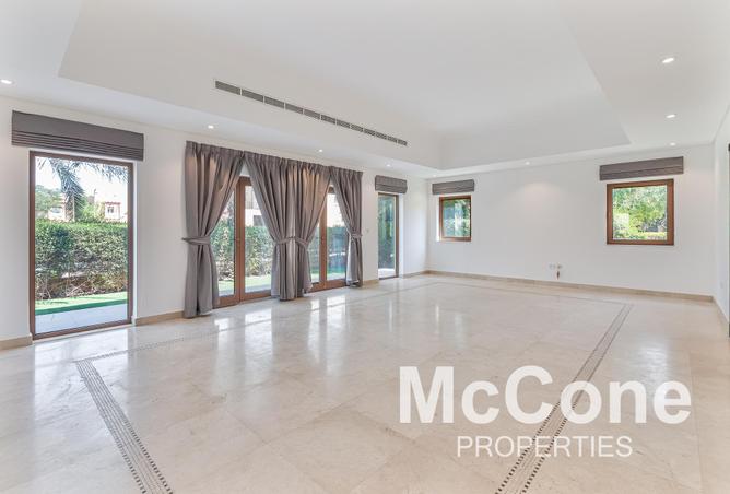 79840395 - Property Image 2