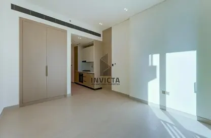 شقة - 1 حمام للايجار في بن غاطي اورورا - الضاحية 12 - قرية جميرا الدائرية - دبي