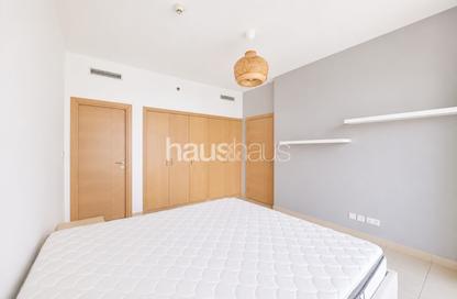 Apartment - 1 Bedroom - 2 Bathrooms for rent in Fairfield Tower - Park Island - Dubai Marina - Dubai