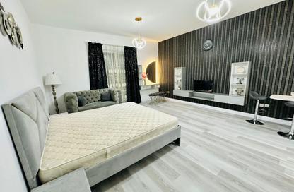 Apartment - Studio - 1 Bathroom for rent in Building L06 - Greece Cluster - International City - Dubai