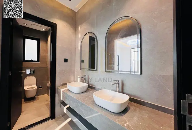 153735835 - Property Image 2
