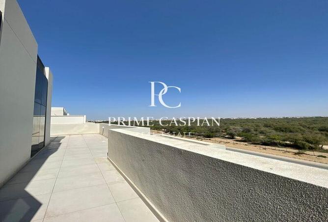 High Floor | Park View | Motivated Seller |