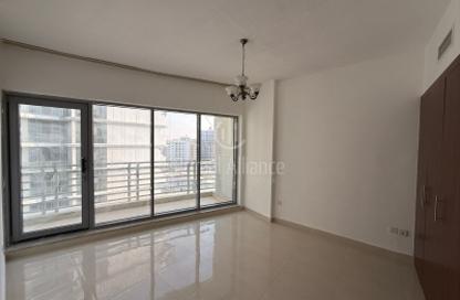 Apartment - 1 - 2 for rent in Desert Sun - Dubai Land Residence Complex - Dubai