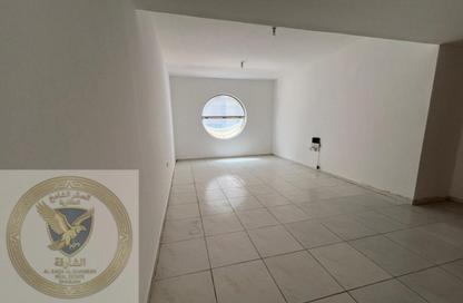 Apartment - 2 Bedrooms - 2 Bathrooms for rent in Bu Tina - Al Sharq - Sharjah Apartment - 2 Bedrooms - 2 Bathrooms for rent in Bu Tina - Al Sharq - Sharjah