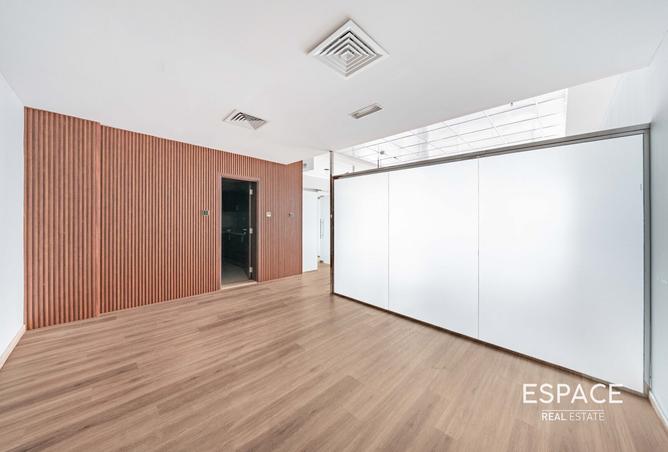 135622981 - Property Main Image