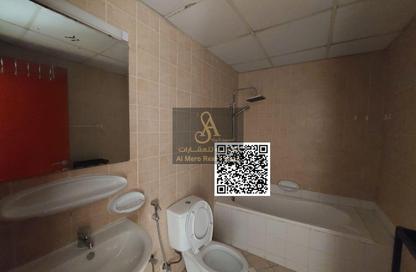 Apartment - 2 Bedrooms - 2 Bathrooms for sale in Mandarin Towers - Garden City - Ajman