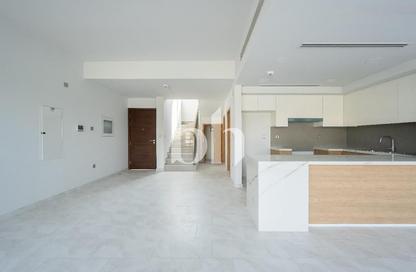 Townhouse - 4 Bedrooms - 4 Bathrooms for sale in La Rosa 1 - La Rosa - Villanova - Dubai Townhouse - 4 Bedrooms - 4 Bathrooms for sale in La Rosa 1 - La Rosa - Villanova - Dubai