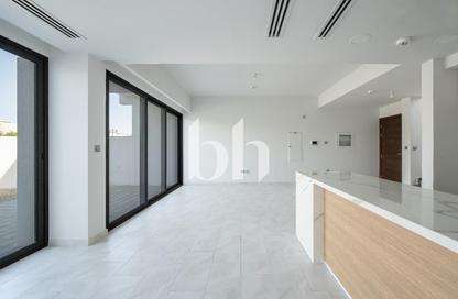 Townhouse - 4 Bedrooms - 4 Bathrooms for sale in La Rosa 1 - La Rosa - Villanova - Dubai Townhouse - 4 Bedrooms - 4 Bathrooms for sale in La Rosa 1 - La Rosa - Villanova - Dubai