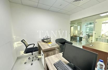 Office Space - Studio - 1 Bathroom for rent in Aspin Tower - Sheikh Zayed Road - Dubai