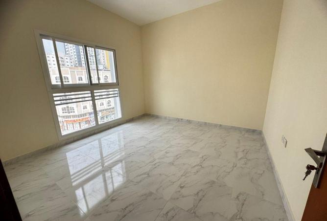 65585912 - Property Main Image