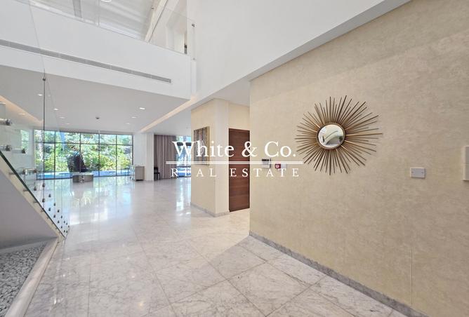 Unfurnished | Available Now | Best Location photo 3